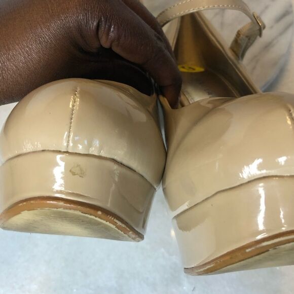 Chinese Laundry nude platform heels size 9 - Picture 5 of 11